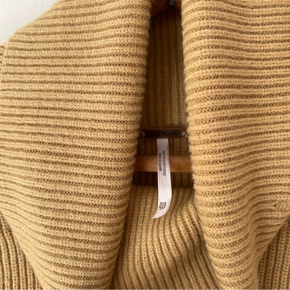 CLOSET CLOSING TODAY • LAST CHANCE✨free people softly structured tunic - Picture 7 of 7